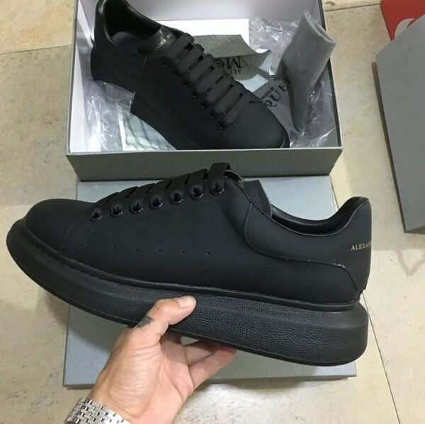 download (10) Alexander mcqueen